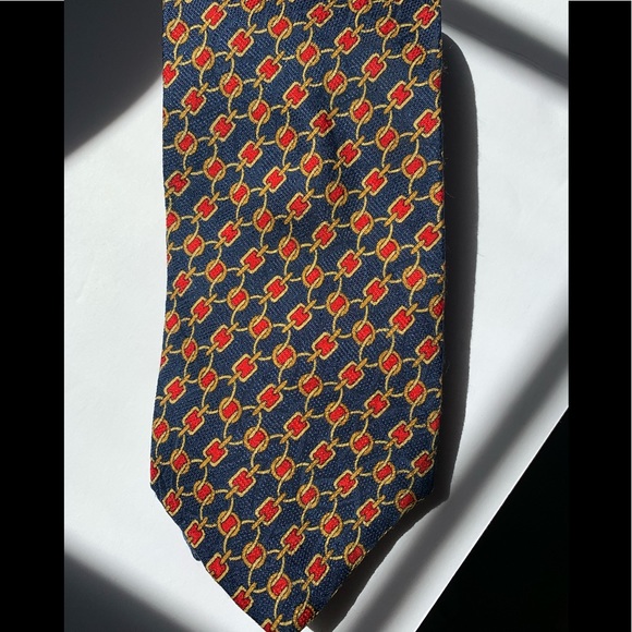 SetaPura Tue - Picture 1 of 3